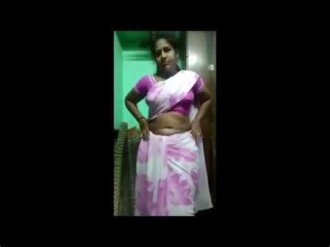 sexy+aunty|Tamil Mom dress change captured his neighbours son